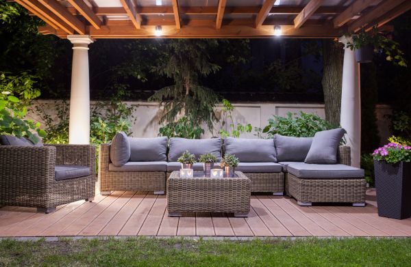 Outdoor Furniture Assembly in Vienna