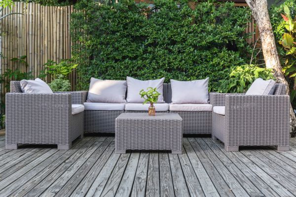 Patio Set Assembly in Vienna