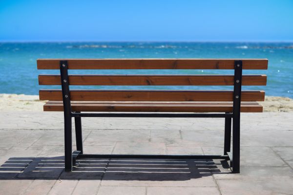 Bench Assembly in Vienna