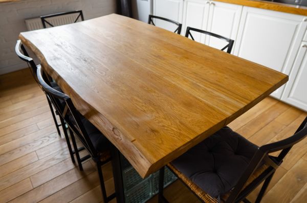 Table Assembly in Vienna