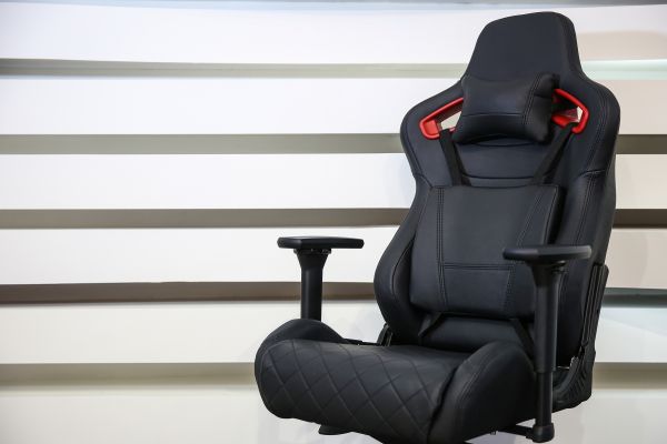 Gaming Chair Assembly in Vienna